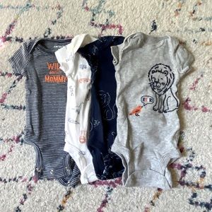 Boy animal onesies. Short sleeve blue & orange